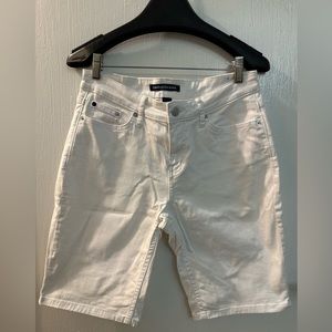 🌸 Spring Sale🌸 CALVIN KLEIN JEANS SHORTS